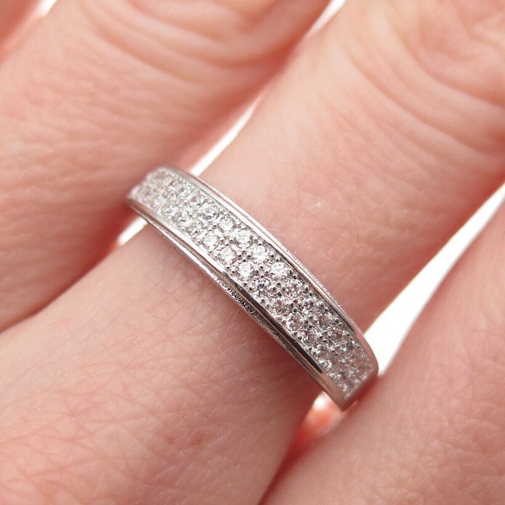 925 Sterling Silver Round-Cut C Z Sparkle Band Ring Size 7